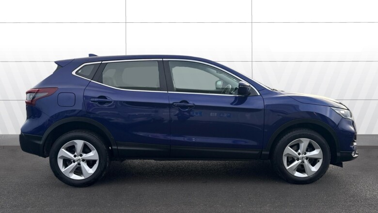 Nissan Qashqai 1.3 DiG-T Acenta Premium 5dr Petrol Hatchback